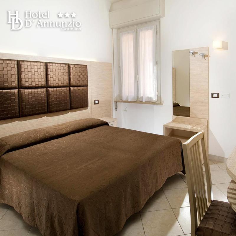 Hotel D'Annunzio カットーリカ エクステリア 写真