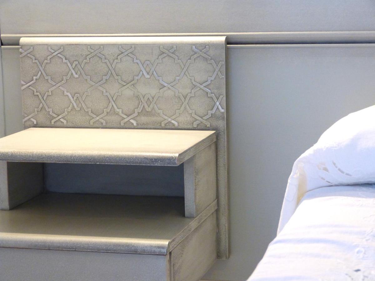 Hotel D'Annunzio カットーリカ エクステリア 写真
